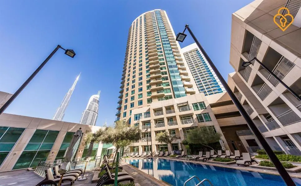 Keysplease Upgraded 1 Bedroom Apt Near Dubai Mall, Burj Views